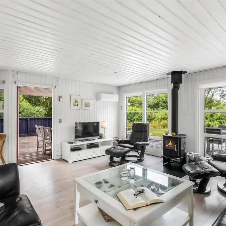 Holiday home Swaantje - 400m From The Sea In Western Jutland By Interhome Blavand
