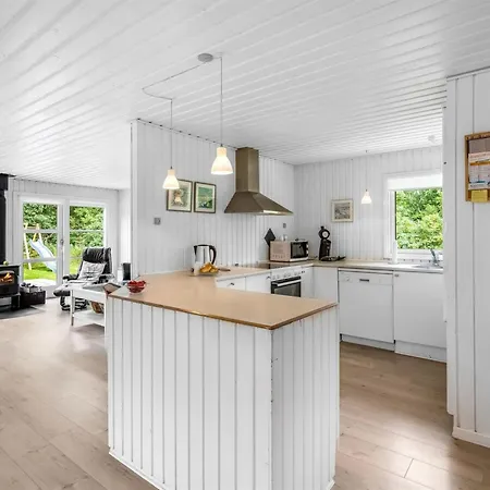 Vakantiehuis Swaantje - 400m From The Sea By Interhome
